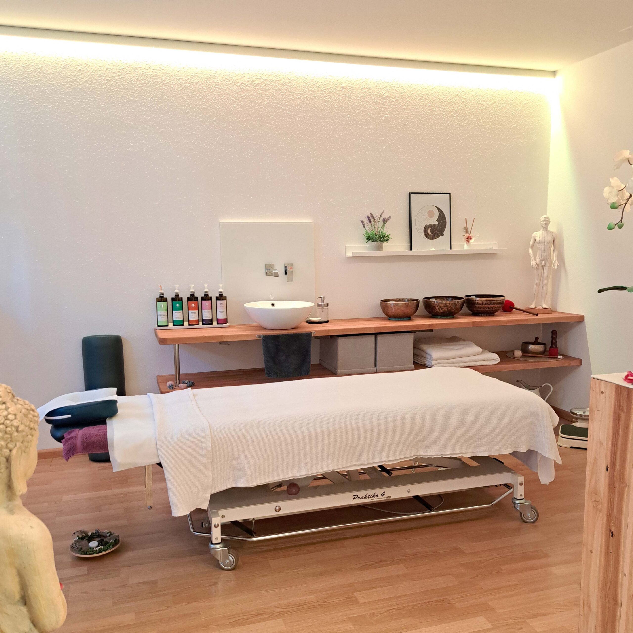 Loppacher-Massagepraxis-Liege